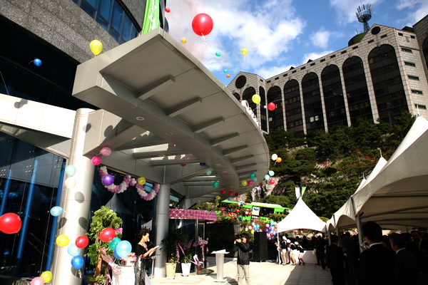 2009 <strong>Opening of Yudam Hall</strong>